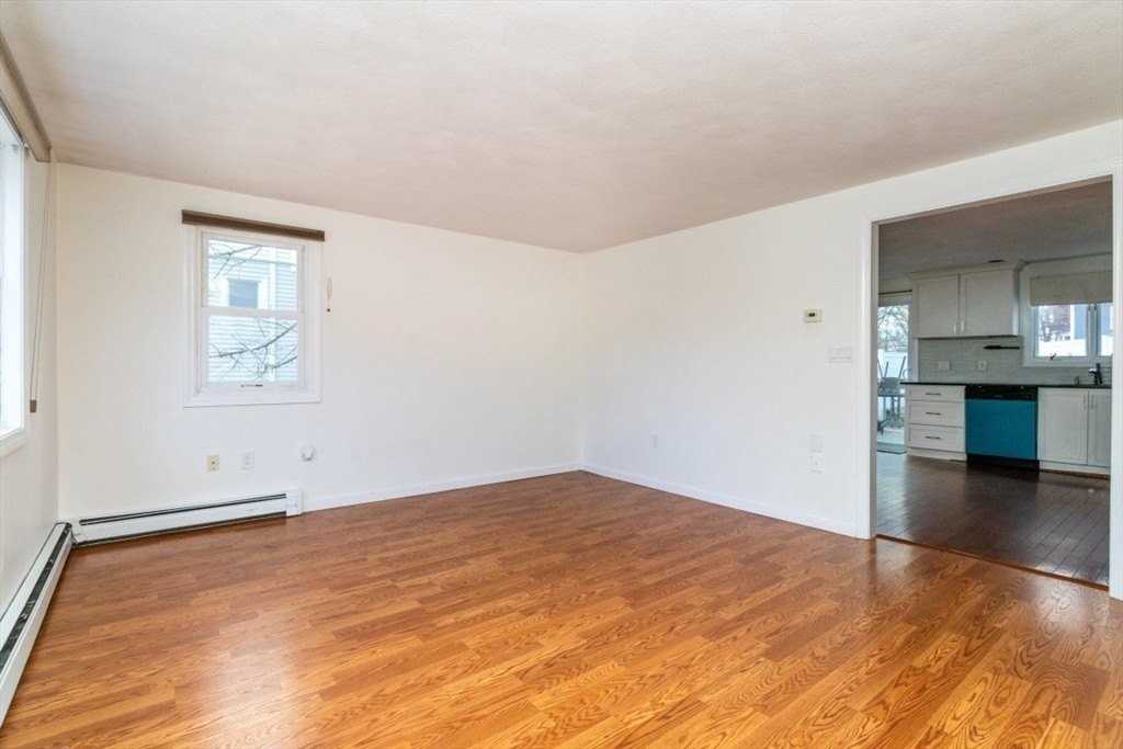 82 Glendower Rd Unit 82 #82 - Photo 5 of 30