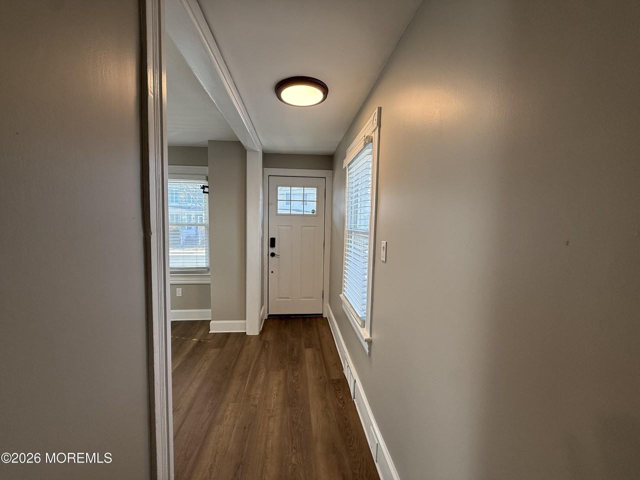 30 Conover St - Photo 5 of 38