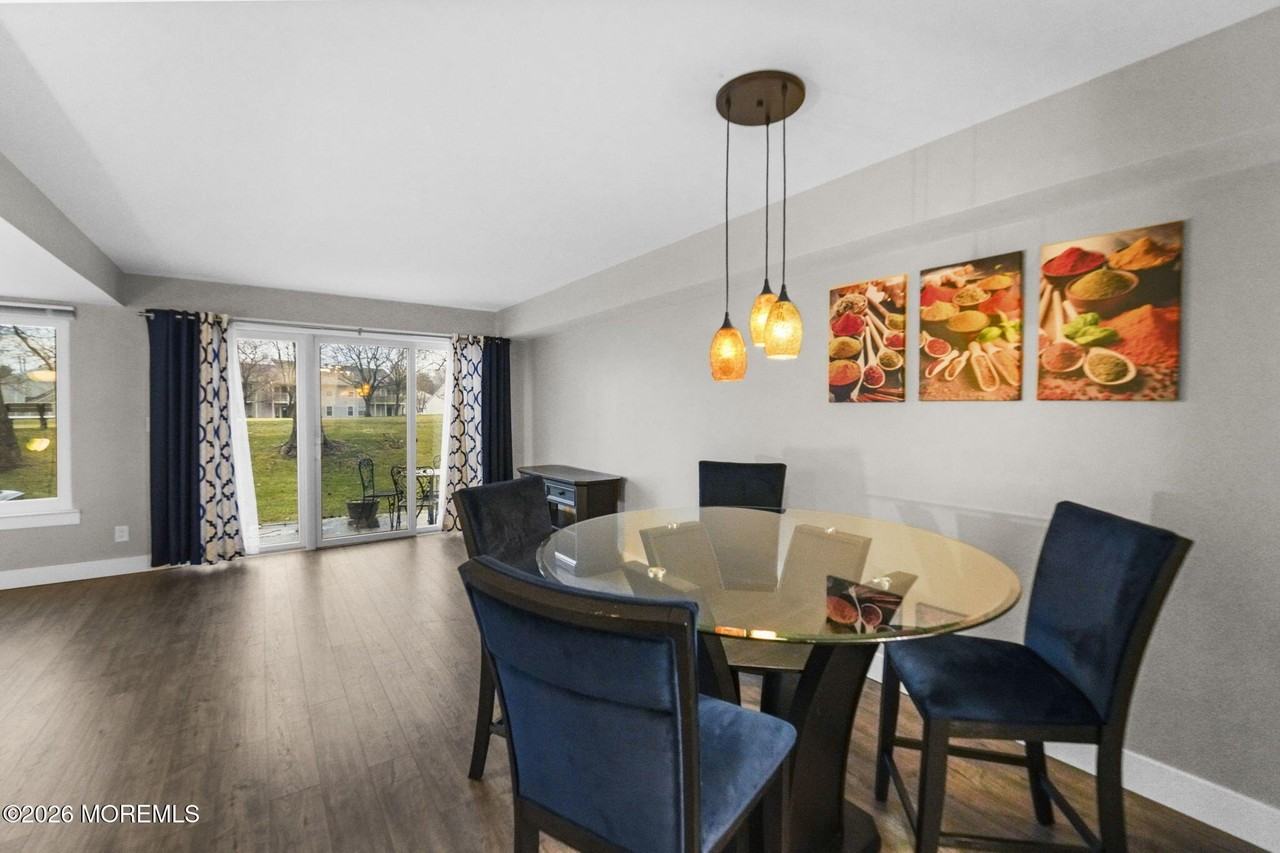 83 Greenwood Dr - Photo 7 of 18