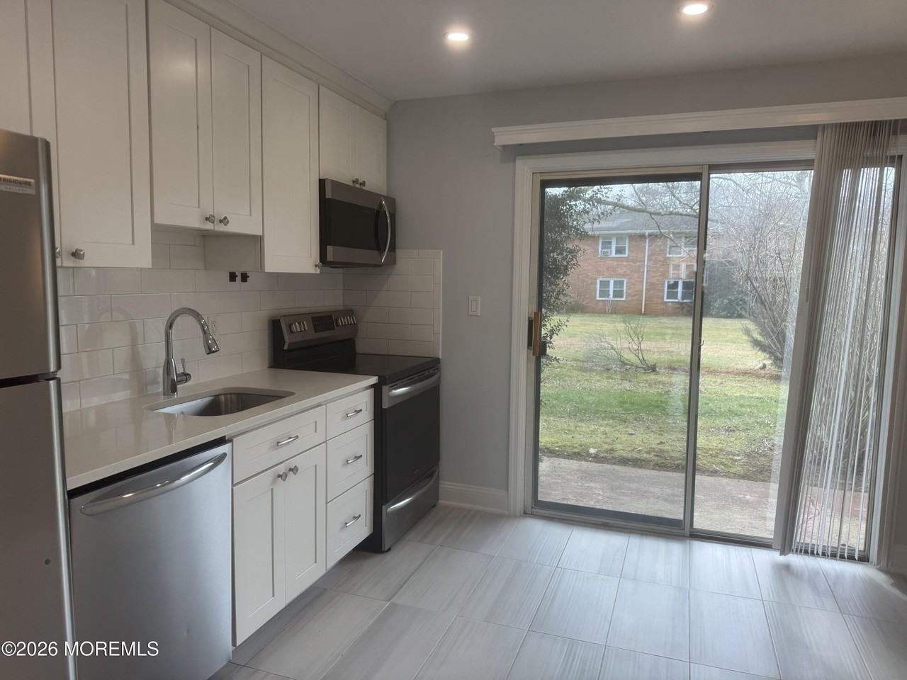 96 East Ave Apt 37 #37 - Photo 4 of 11