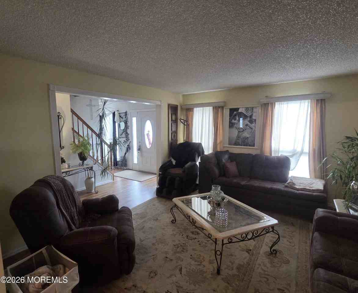 67 Deer Run Dr S - Photo 5 of 18