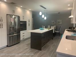 featured image of 293 Lawrence Ave