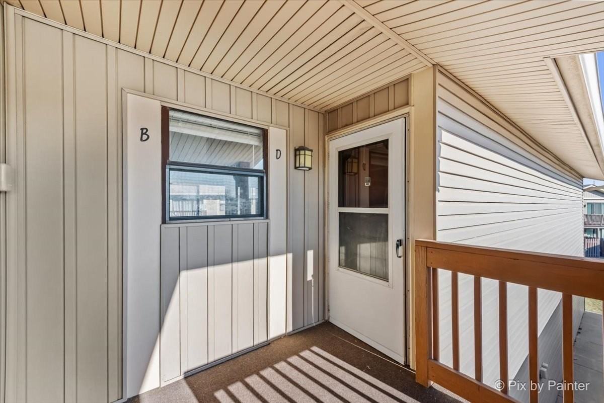 5815 Wilshire Ct Unit D #D - Photo 2 of 31