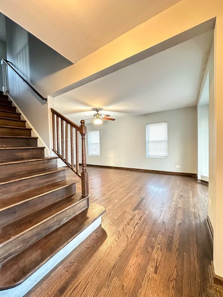 6058 S Richmond St - Photo 5 of 32