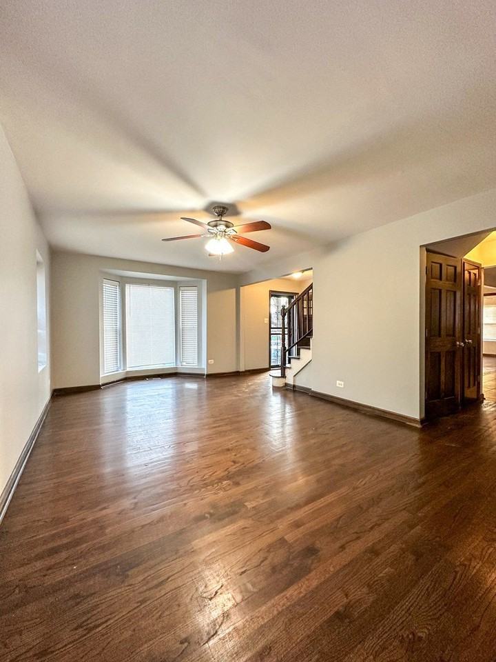 6058 S Richmond St - Photo 7 of 32