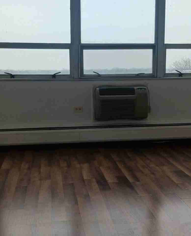 8801 W Golf Rd Apt 6b #6B - Photo 3 of 19