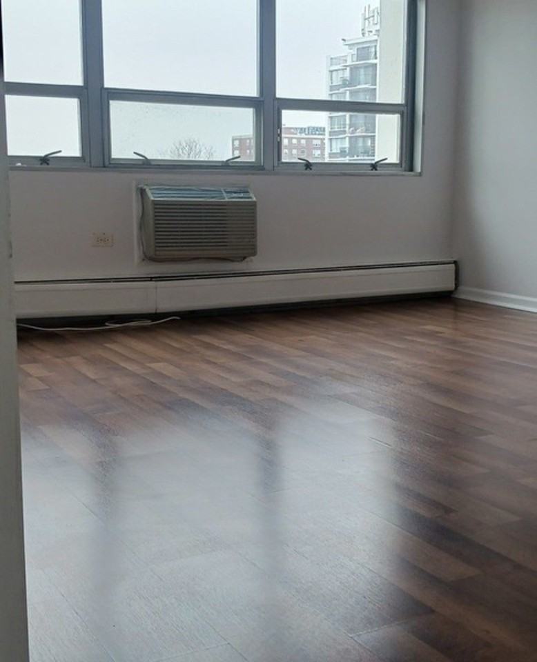 8801 W Golf Rd Apt 6b #6B - Photo 7 of 19