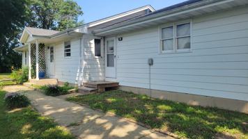 featured image of 39W340 W Route 20 Highway