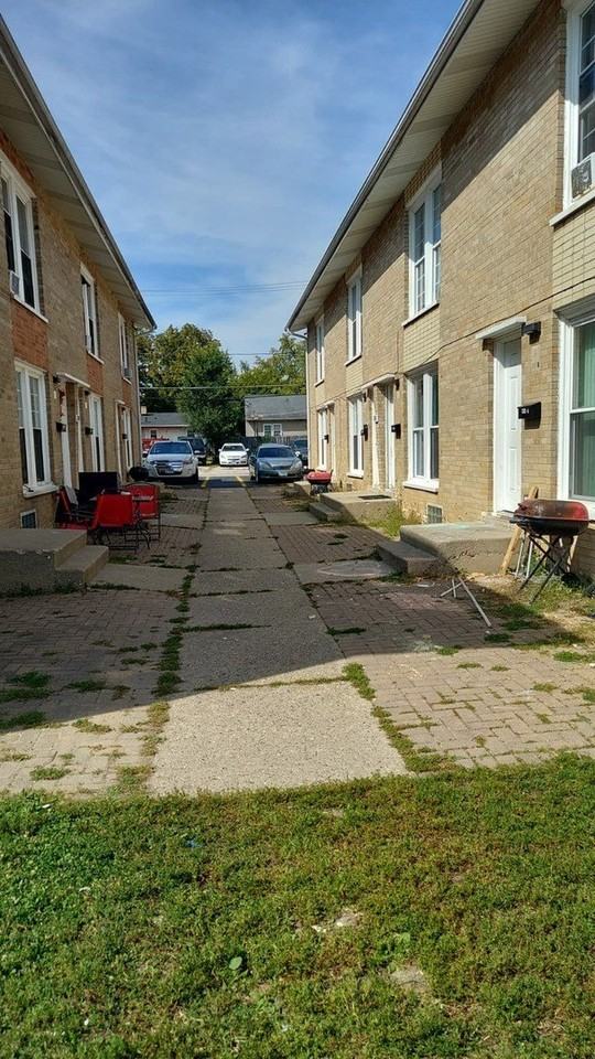 2204 Hebron Ave Apt B #B - Photo 5 of 7