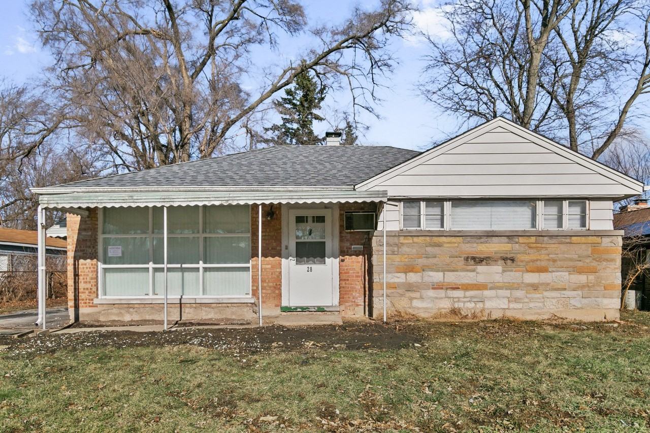 28 Apple Ln - Photo 2 of 16