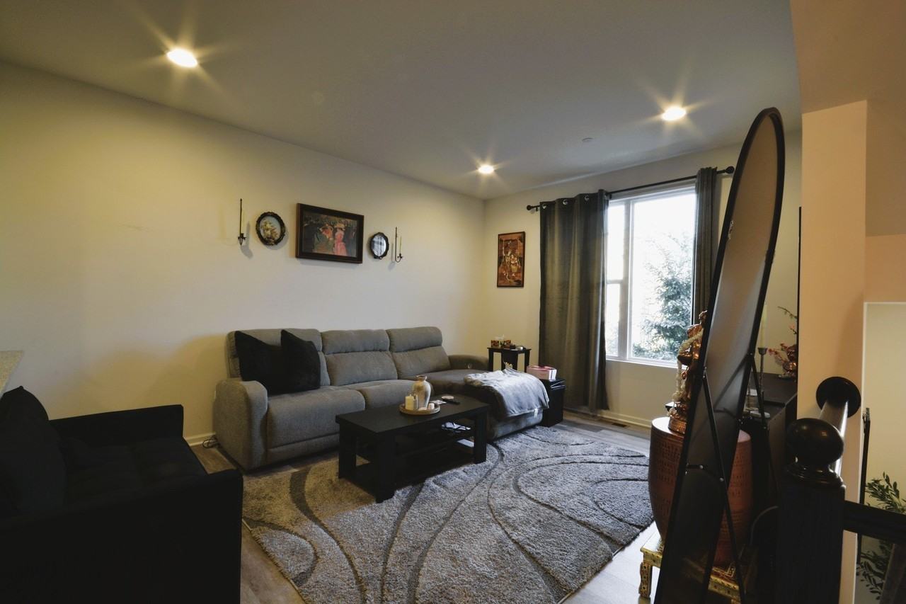 3S624 Everton Dr - Photo 4 of 13