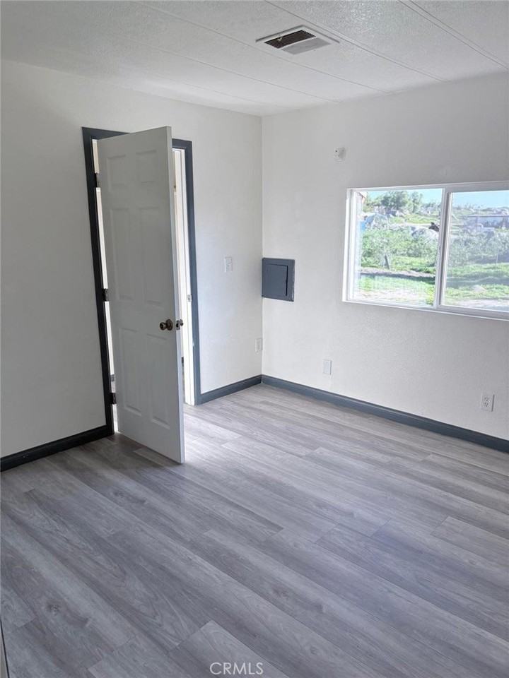 22821 Deprad St - Photo 7 of 8