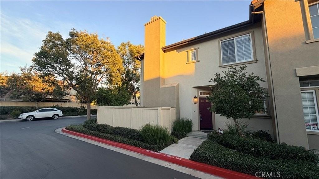 449 Ridgeway - Photo 2 of 17