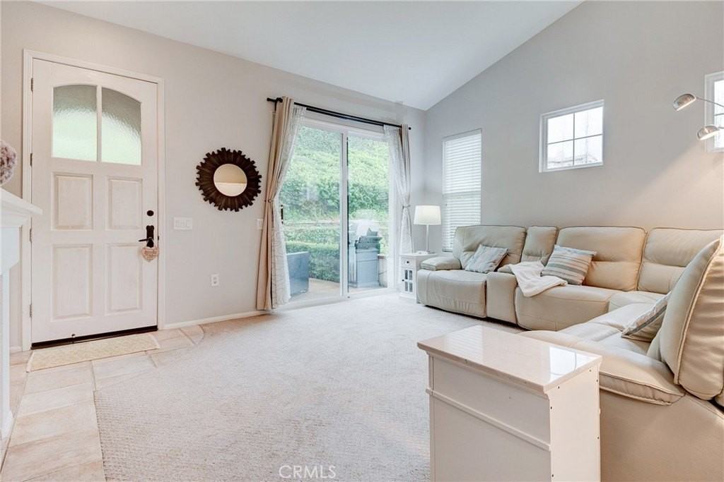 14 Celano Ct - Photo 3 of 13