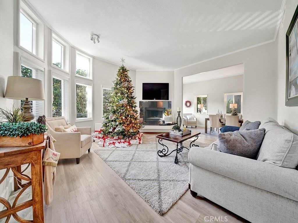 34102 Crystal Lantern St - Photo 7 of 43