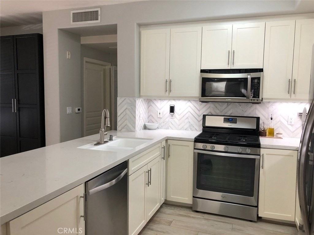 13044 Pacific Promenade #105 - Photo 4 of 17