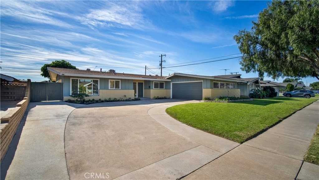 1152 W Wakefield Ave - Photo 6 of 39