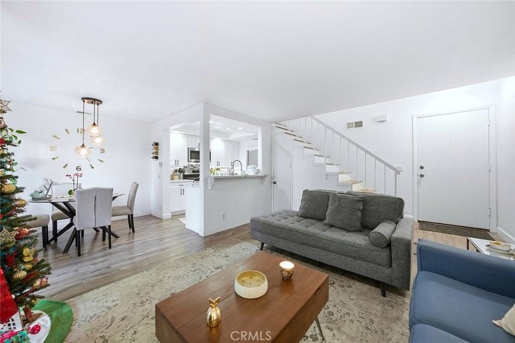 2876 Fulton Rd - Photo 6 of 50