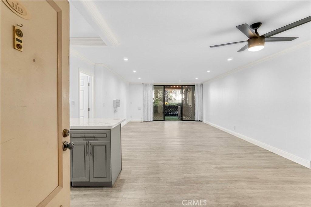 7765 W 91st St - Photo 7 of 43