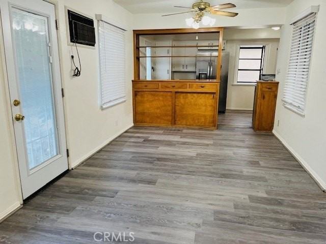 18829 Martha St - Photo 2 of 14