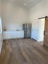 24308 Victory Blvd - Photo 1 of 1