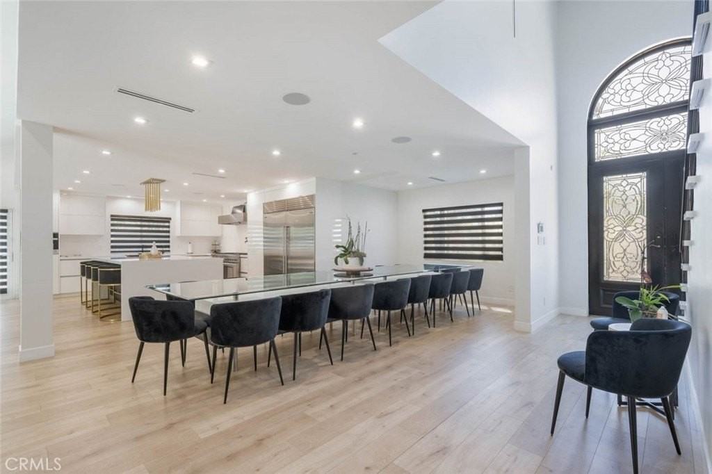 17043 Gunther St - Photo 4 of 50