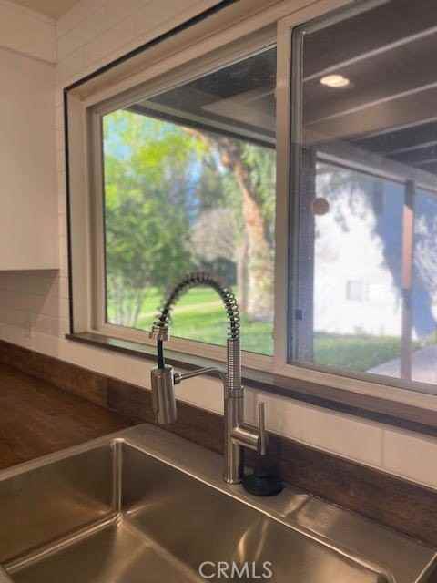 31242 Emperor Dr - Photo 4 of 27