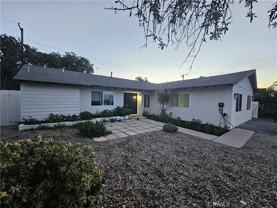 324 E Citron St - Photo 1 of 1