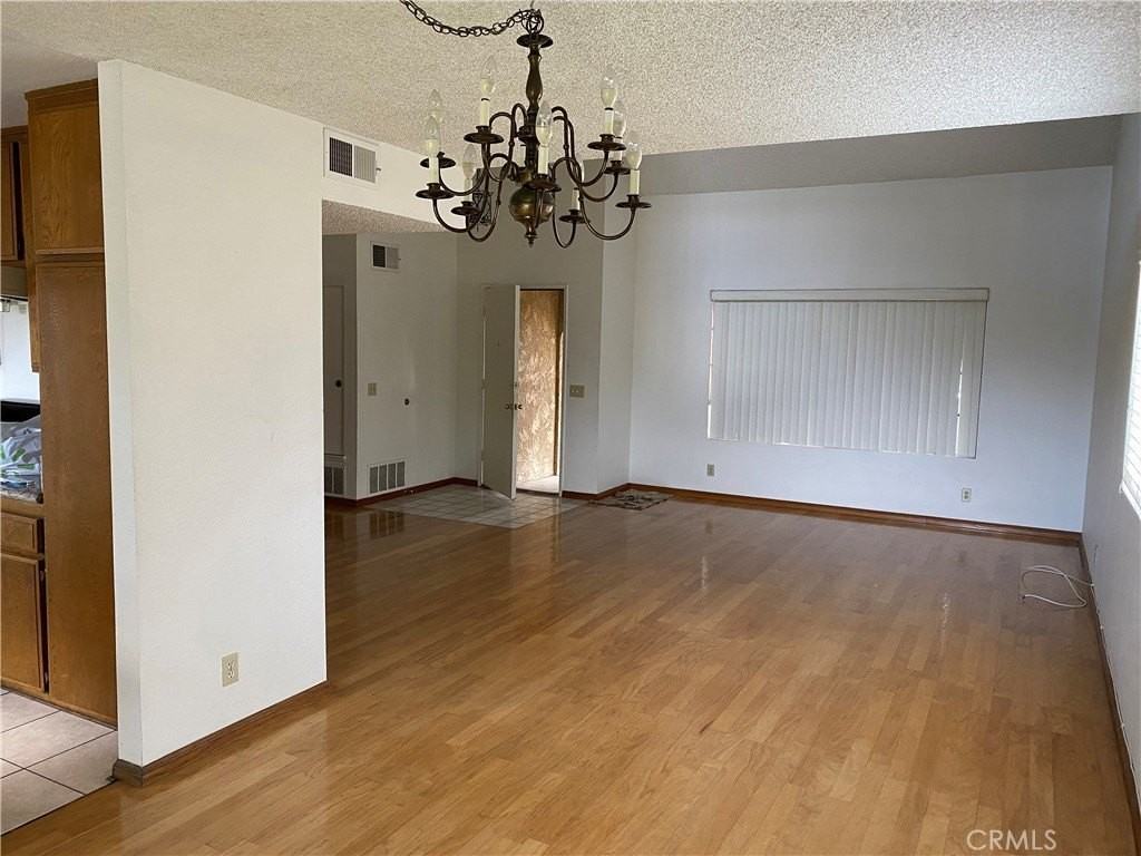 9 Skyline Ln - Photo 5 of 9