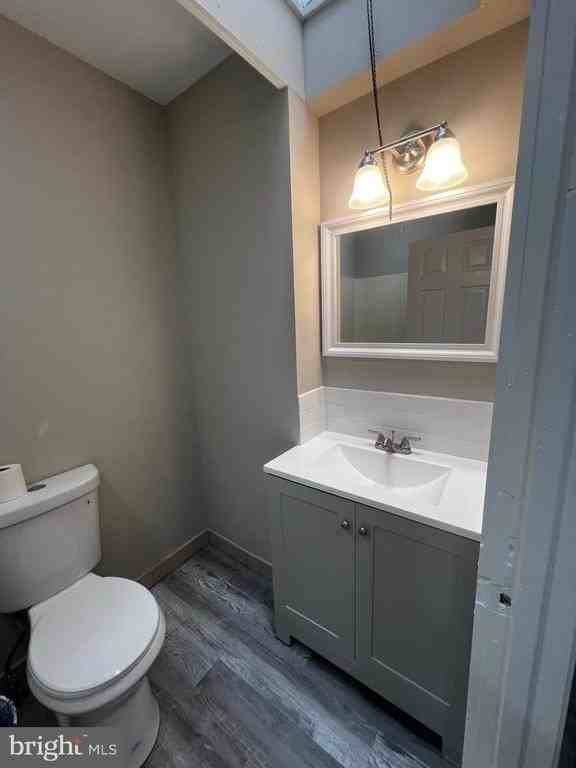 523 Macdade Blvd - Photo 7 of 7