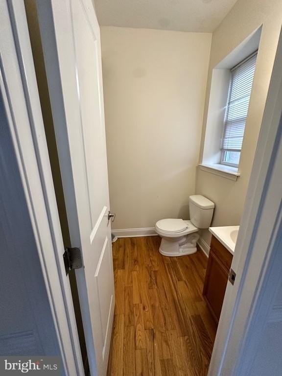 2258 N Park Ave - Photo 7 of 13