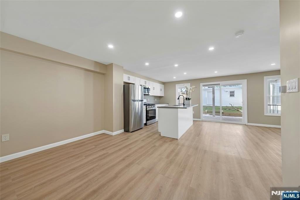 171 Van Horne 1 - Photo 2 of 12