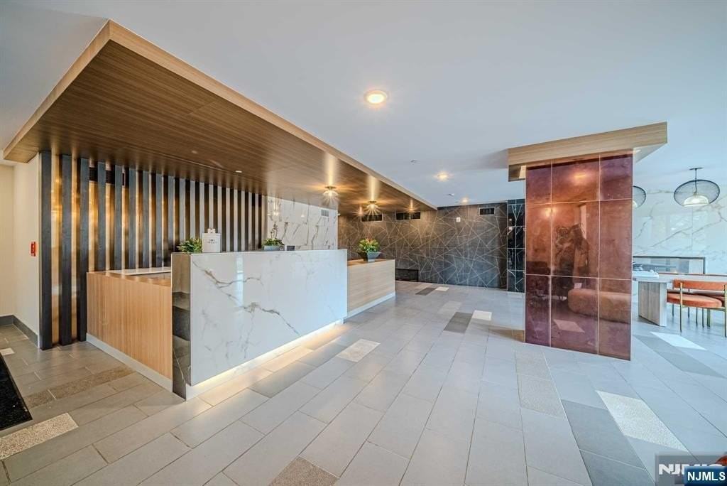 120 W Passaic St - Photo 5 of 37