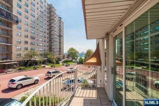 57 71st St - Photo 3 of 18