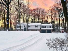 19 Rustic Dr - Photo 1 of 1