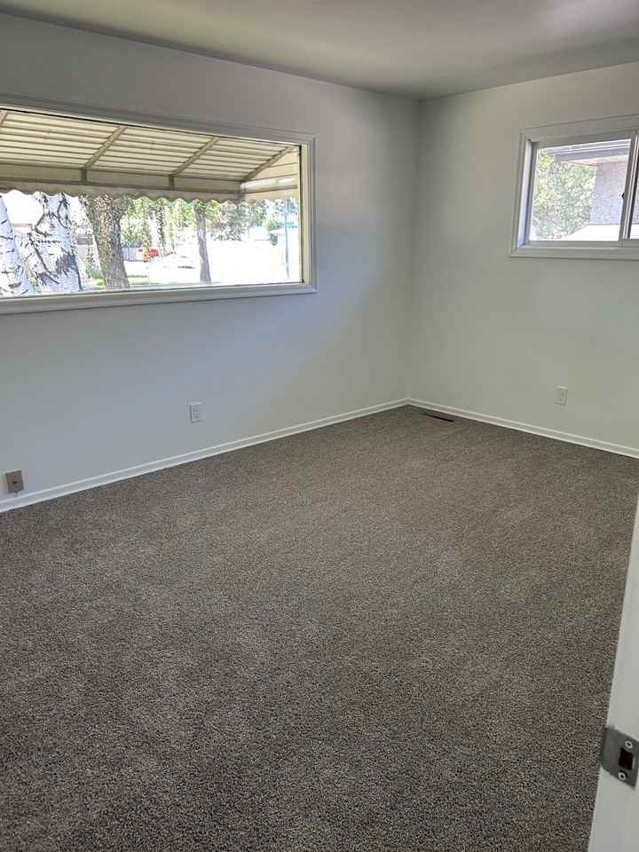 11827 47 St Nw Uppr - #11827G1 - Photo 5 of 12