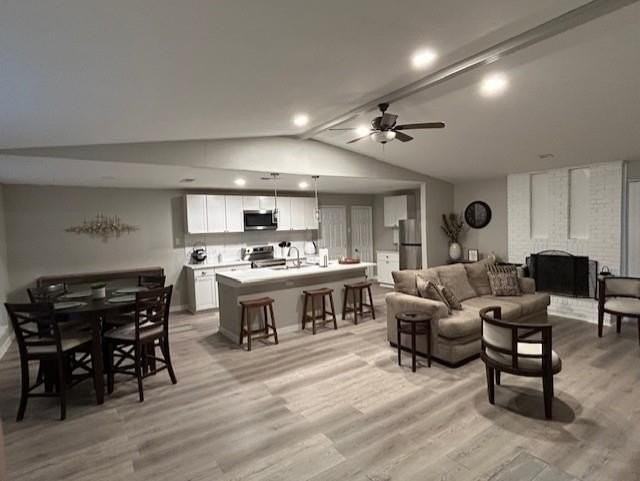 625 W Pentagon Pkwy - Photo 5 of 15