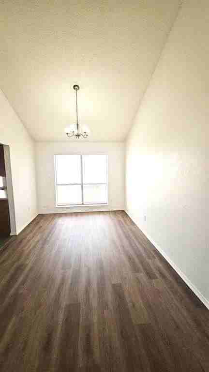 5224 Timber Creek Rd - Photo 4 of 10