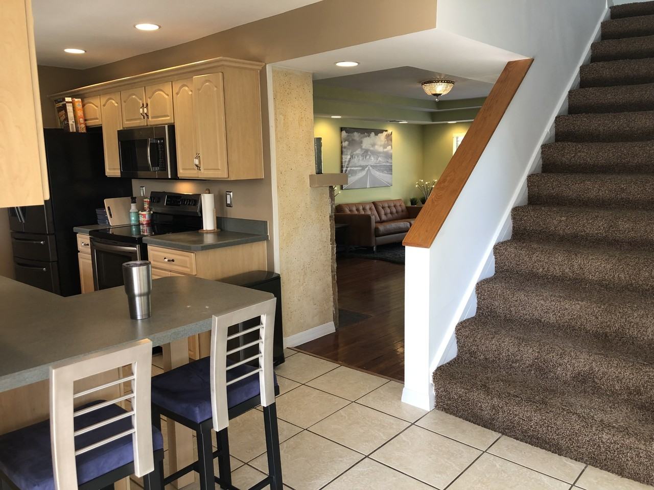 1310 Daytona Ave #6 - Photo 4 of 10