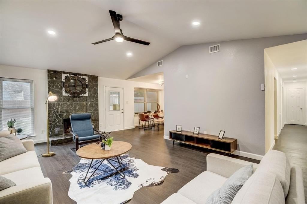 4233 Glen Ridge Dr - Photo 5 of 34