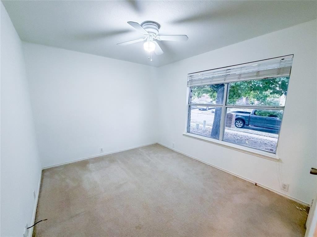 1737 White Feather Ln - Photo 5 of 36