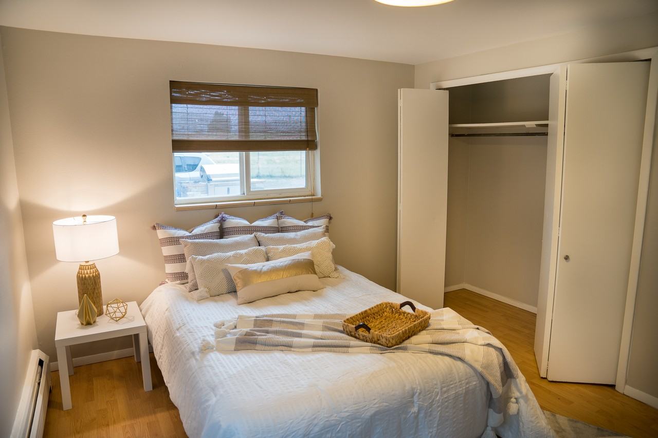 825 Oak St #825ST2 - Photo 6 of 14