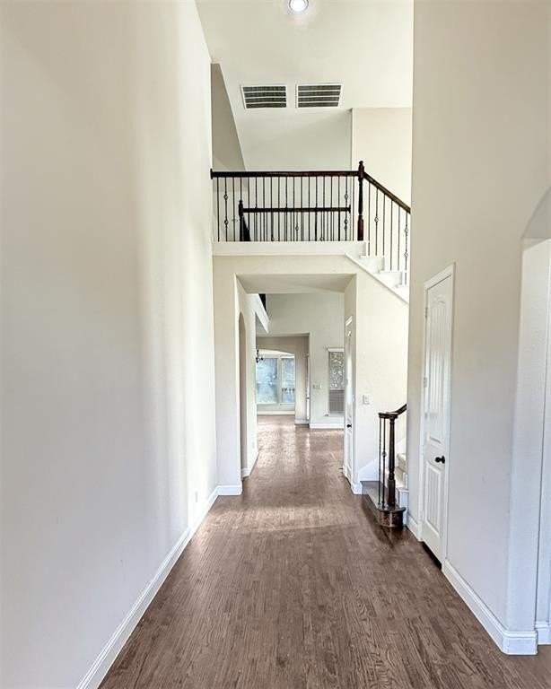 4428 Saukenuk Ln - Photo 4 of 29