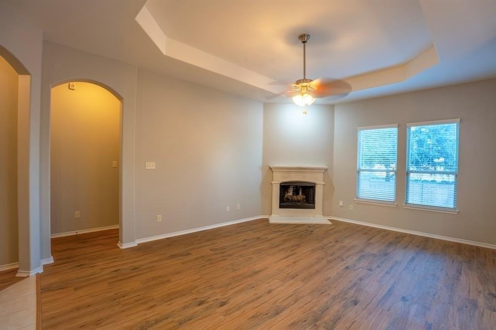 1605 Lake Pine Dr - Photo 2 of 12