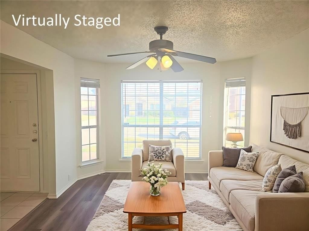 885 Stafford Station Dr - Photo 3 of 34