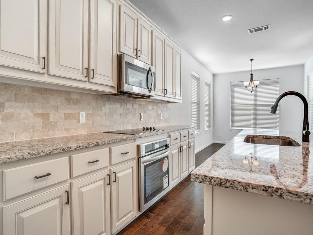 3225 Greymoore Dr - Photo 7 of 16