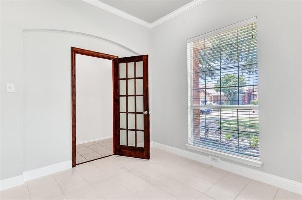 12144 Cardinal Creek Dr - Photo 4 of 20