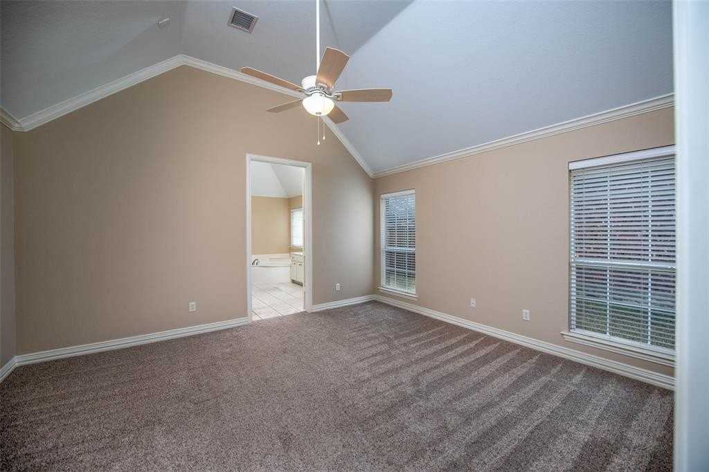 3934 Guadalupe Ln - Photo 7 of 13