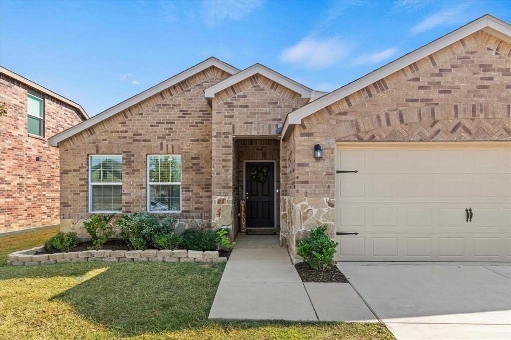 14056 Ilderton St - Photo 4 of 34