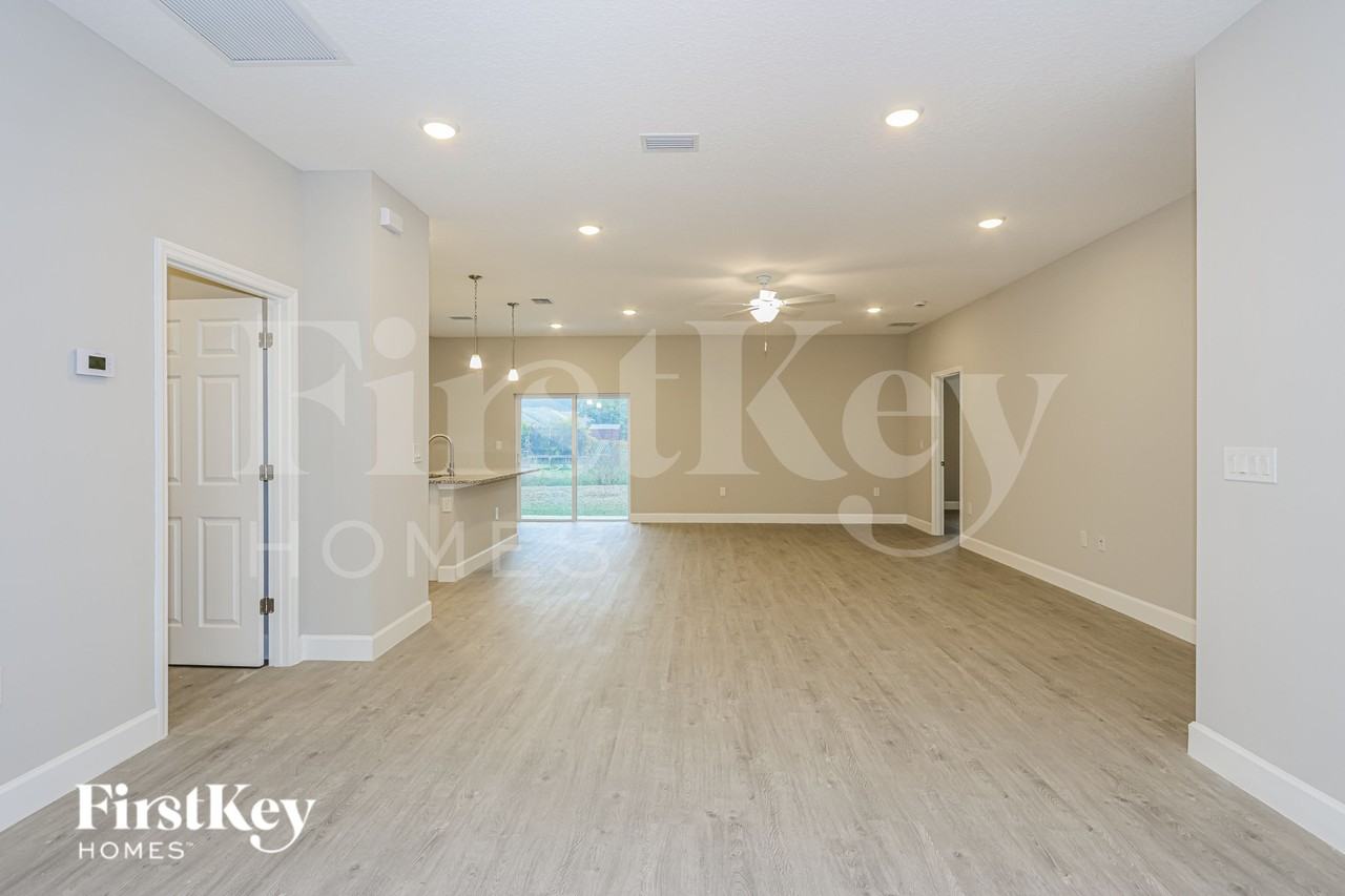 717 Garvey Rd Sw - Photo 2 of 19